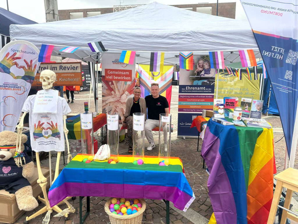 Hospizdienst Dunkelbunt CSD 1